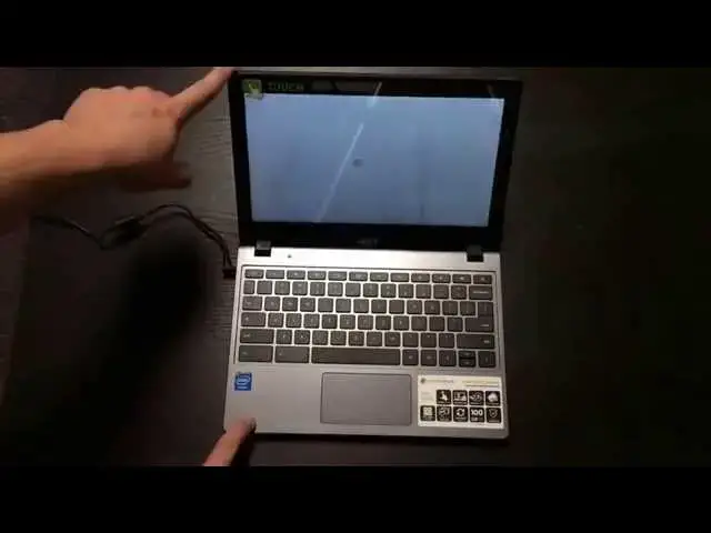 'Video thumbnail for Acer C720P 4GB Unboxing & Hands-On'