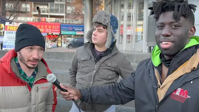 'Video thumbnail for Foreigners Sing in Perfect Mandarin in Public, Chinese People Shocked'