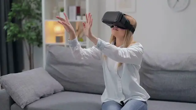 'Video thumbnail for VR Headset Eye Strain Solutions'