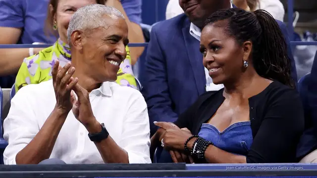 'Video thumbnail for Barack Obama talks 'deep deficit' with Michelle as divorce rumors swirl'