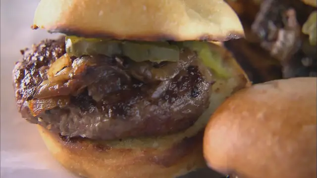 'Video thumbnail for Kobe Beef Sliders'
