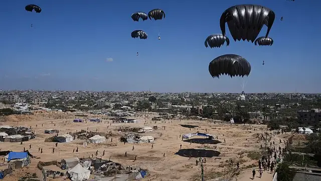 'Video thumbnail for United Nations says driving aid into Gaza is cheaper and safer'