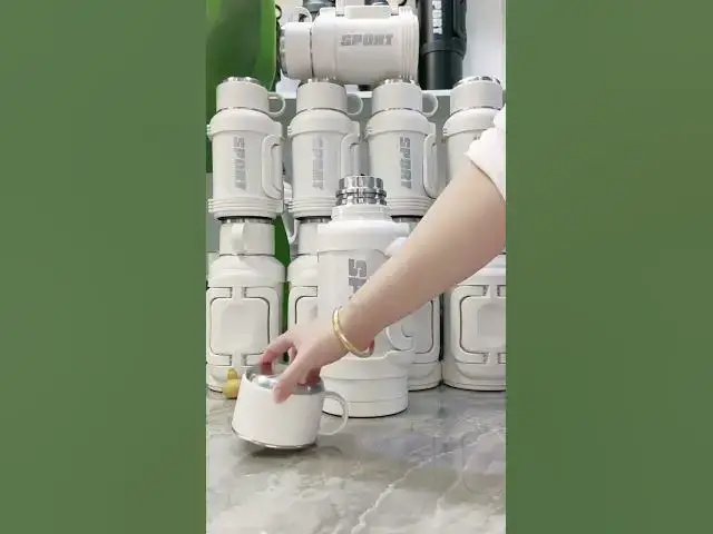 'Video thumbnail for 3L INSULATED THERMOS BOTTLE ⬇️ LINK IN DESCRIPTION'