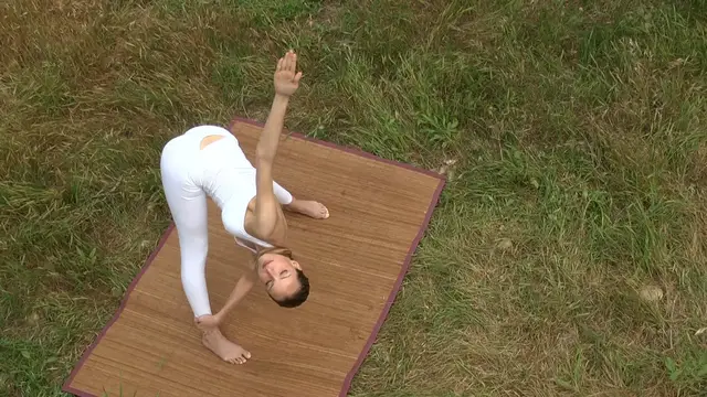 'Video thumbnail for Yoga - Standing twist'