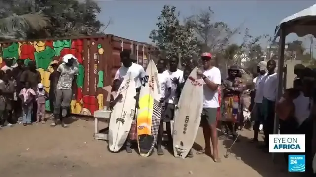'Video thumbnail for Senegal: An initiative to develop surfing among young people'