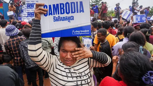 'Video thumbnail for Cambodia calls for ceasefire with Thailand'