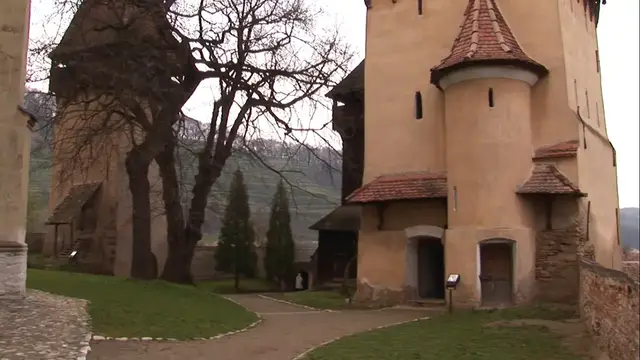'Video thumbnail for Experience Gothic Cultural Landscape Village of Transylvania'