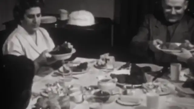'Video thumbnail for 1950s Old HOLLYWOOD Diet Secrets: Elizabeth Taylor, Grace Kelly, AND More!'