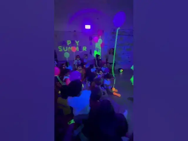 'Video thumbnail for When the audience loves you for being you! #dance #bollywooddancespain #bollywood #neonparty #fun'