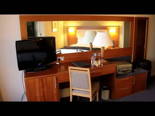 'Video thumbnail for Sofitel Hotel London Gatwick Airport North Terminal'