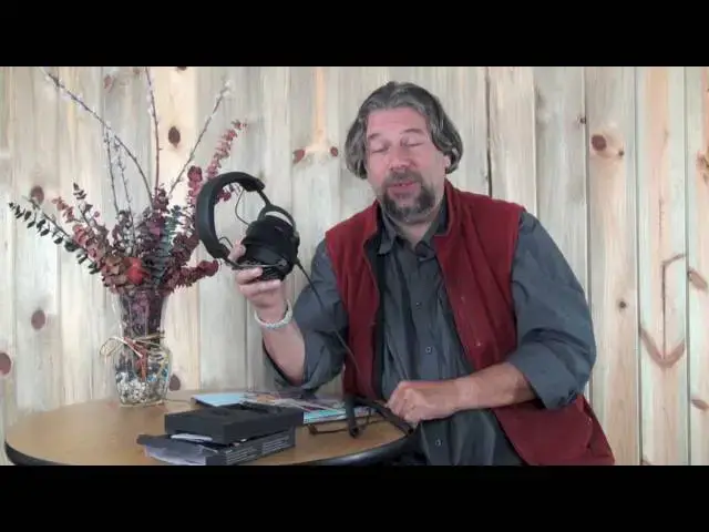 'Video thumbnail for Audioengine D3 24-bit portable DAC USB Audio Amplifier Review'