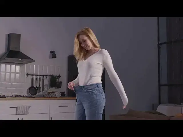 'Video thumbnail for Clothing Tips to Look Younger After 50'