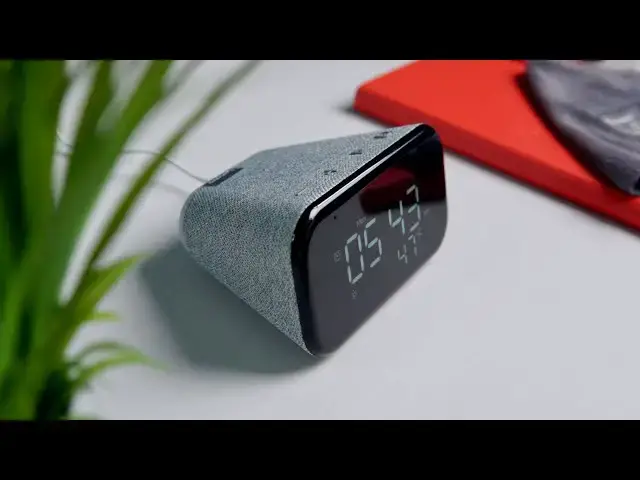 'Video thumbnail for Lenovo Smart Clock Essential Unboxing & Hands-On: Small Package, Big Value'
