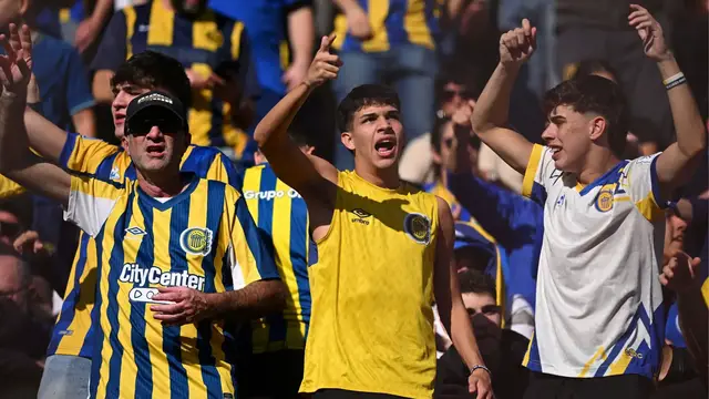 'Video thumbnail for Argentina lifts 12-year ban on away fans at football matches'