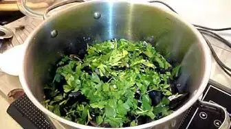 'Video thumbnail for Moules au curry'