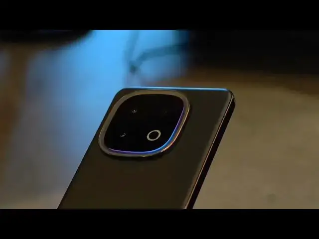 'Video thumbnail for iQOO 13: Part 1 ft. HALO Light Strip'