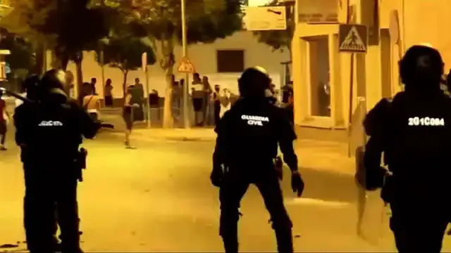 'Video thumbnail for Spain: at least 10 detained in anti-immigration clashes in Murcia region'