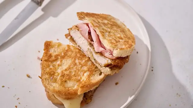 'Video thumbnail for Cheesy Chicken Cordon Bleu Panini Recipe'