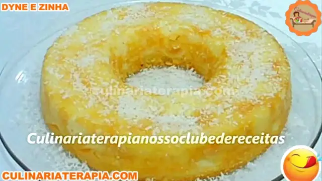 'Video thumbnail for Bolo Delícia de Leite Condensado com Coco Sem Massa'