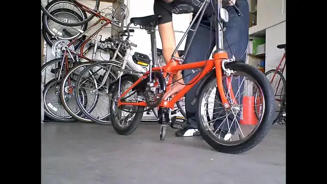 'Video thumbnail for 1985 Dahon 3 Speed'