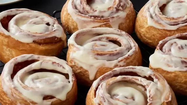 'Video thumbnail for Secrets Of The Costco Bakery You'll Wish You Knew Sooner'