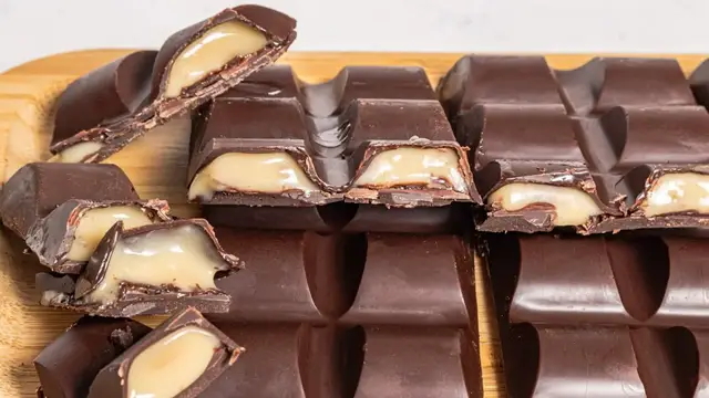 'Video thumbnail for Baileys Irish Cream-Stuffed Chocolate Bar Recipe'