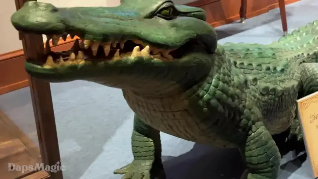 'Video thumbnail for Audio Animatronics Exhibit at Disneyland's Opera House | Disneyland Resort 2025 4K'