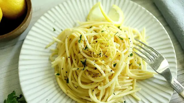 'Video thumbnail for Perfect Pasta Al Limone Recipe'