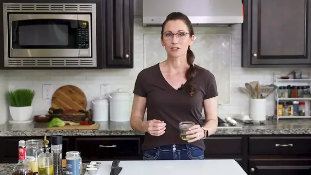 'Video thumbnail for Creamy Italian Dressing ¦ Olive Garden Healthy Copycat Recipe (720p 24fps)'