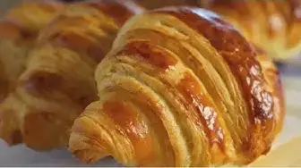 'Video thumbnail for Gordon Ramsay Makes The Perfect French Croissants - Learn How to Make Them at Home'