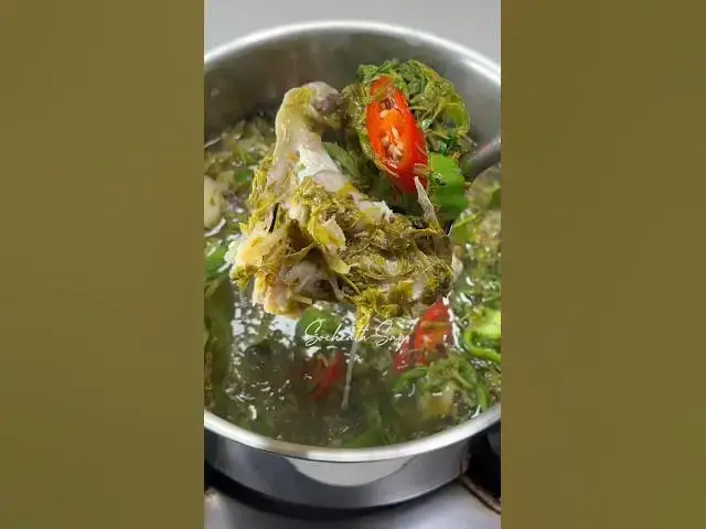 'Video thumbnail for សម្លរម្ជូរស្រកៃត្រីស្លឹកអំពិល'