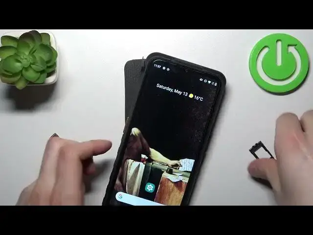 'Video thumbnail for How to Insert Nano SIM Card in Cat S53 - Extend Memory with Micro SD Card'