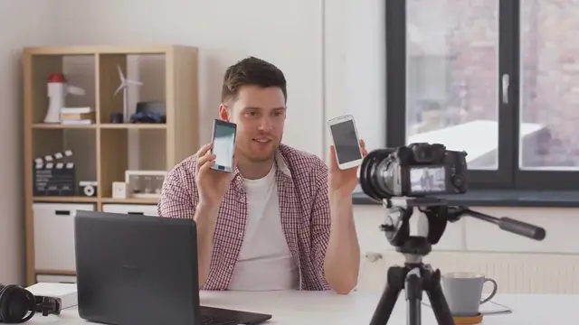 'Video thumbnail for Grammar Checker for Bloggers: Enhancing Clarity and Professionalism in Online Content'