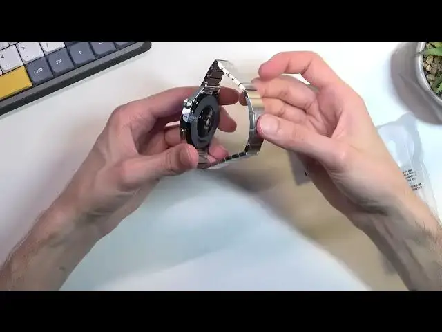 'Video thumbnail for HUAWEI Watch GT 3 Unboxing - Honest Review - All Pros & Cons of a New Huawei Stylish Smartwatch'