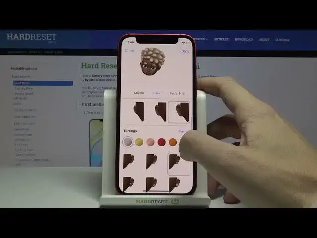 'Video thumbnail for How to Personalize & Use Memoji on iPhone 12 mini – Memoji Suggestion'