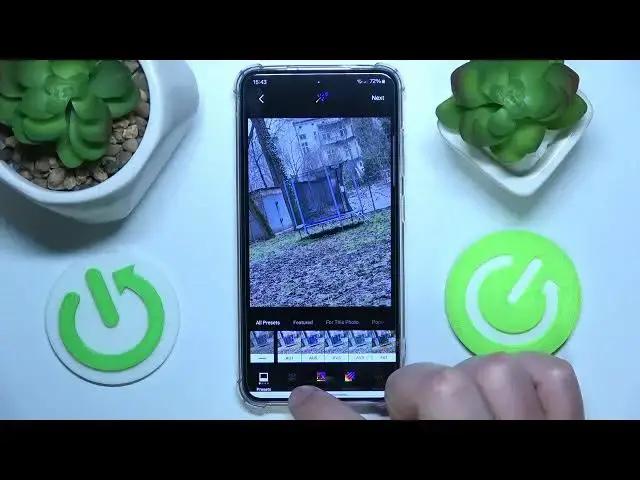'Video thumbnail for How to Straighten a Photo on VSCO?'