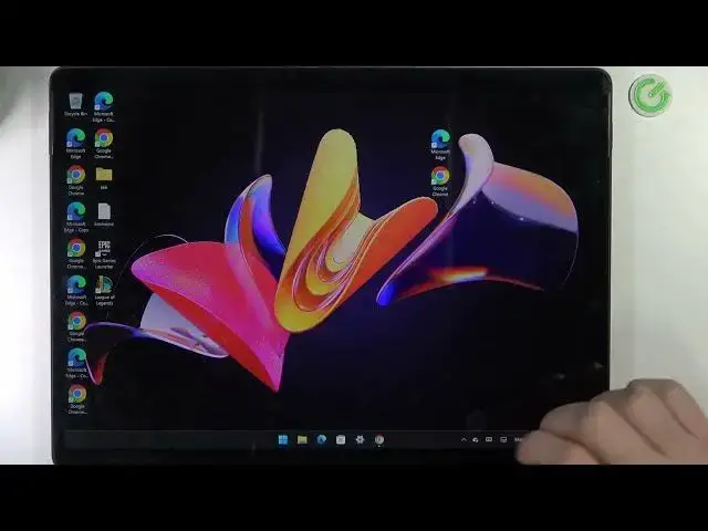 'Video thumbnail for Microsoft Surface 8 Pro - How To Add & Hide Weather Widget'