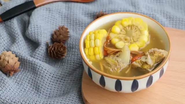 'Video thumbnail for Cordyceps Flower Pork Ribs Soup Step-by-step'