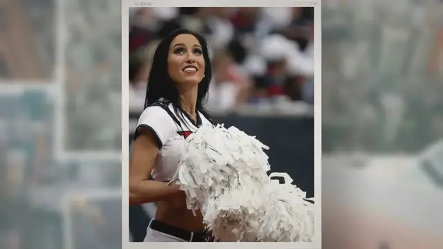 'Video thumbnail for What Does A Cheer Captain Do?'