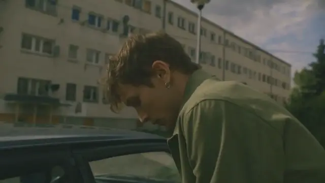 'Video thumbnail for Unlocking a Car Door Without a Key: Simple Methods to Get You Back on the Road'