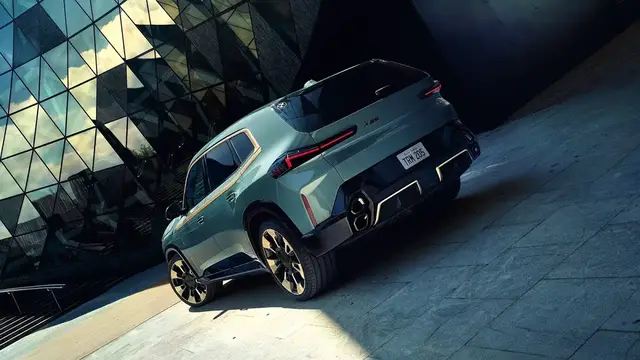 'Video thumbnail for BMW XM - 2024 Unveiling the Pinnacle of Innovation'
