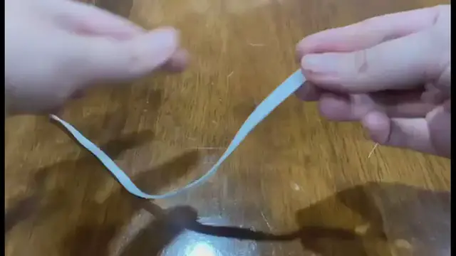 'Video thumbnail for How to Make a  Scrunchie without Hand Sewing'
