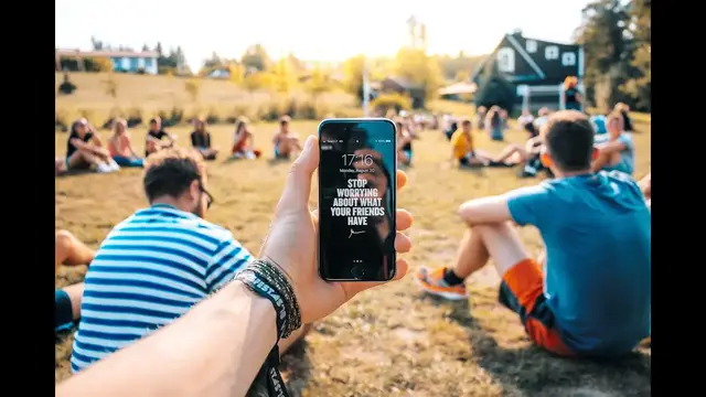 'Video thumbnail for Top Reasons to Buy Galaxy S21 in 2022 | Samsung S21 in 2022'