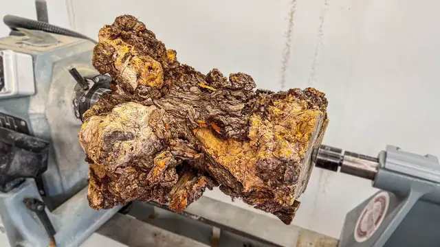 'Video thumbnail for Woodturning – Burly Firewood to Beautiful Vase'