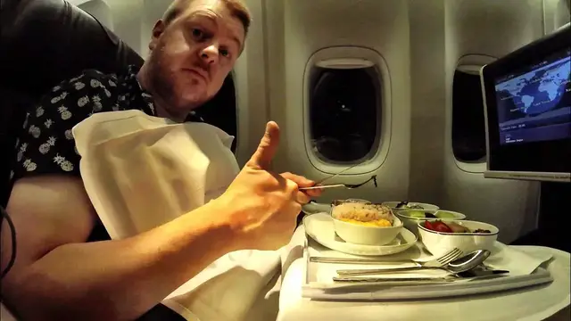 'Video thumbnail for Thai Airways in Review: 777-300 Business Class, Kuala Lumpur-Bangkok'
