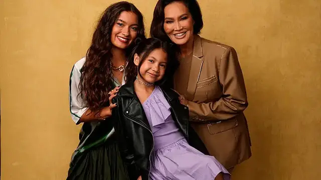 'Video thumbnail for 'Lilo & Stitch' stars excited for sequel after box office success'