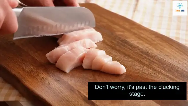 'Video thumbnail for Healthy Pasta Chicken Casserole Recipe'