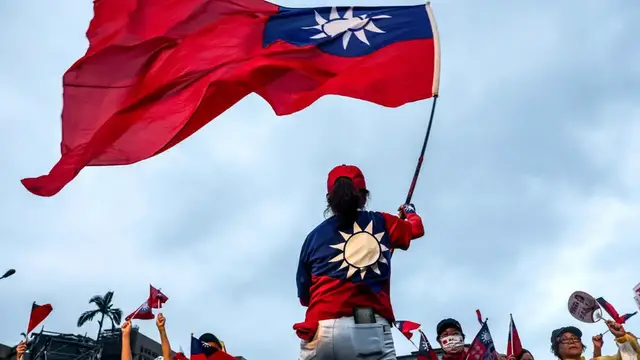 'Video thumbnail for Voters in Taiwan reject bid to oust China-friendly MPs in closely watched poll'