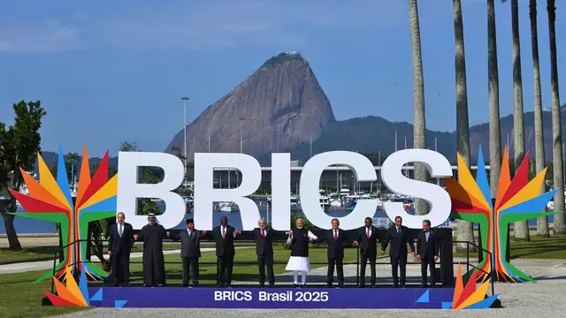 'Video thumbnail for BRICS 2025 summit rejects US tariff threats, tackles trade and Gaza'