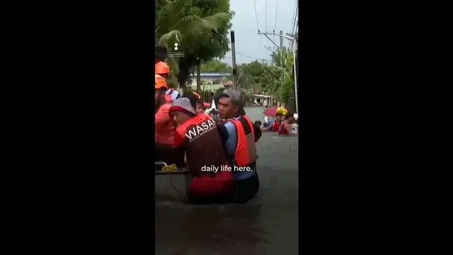 'Video thumbnail for Deadly typhoon causes flooding across Philippines'